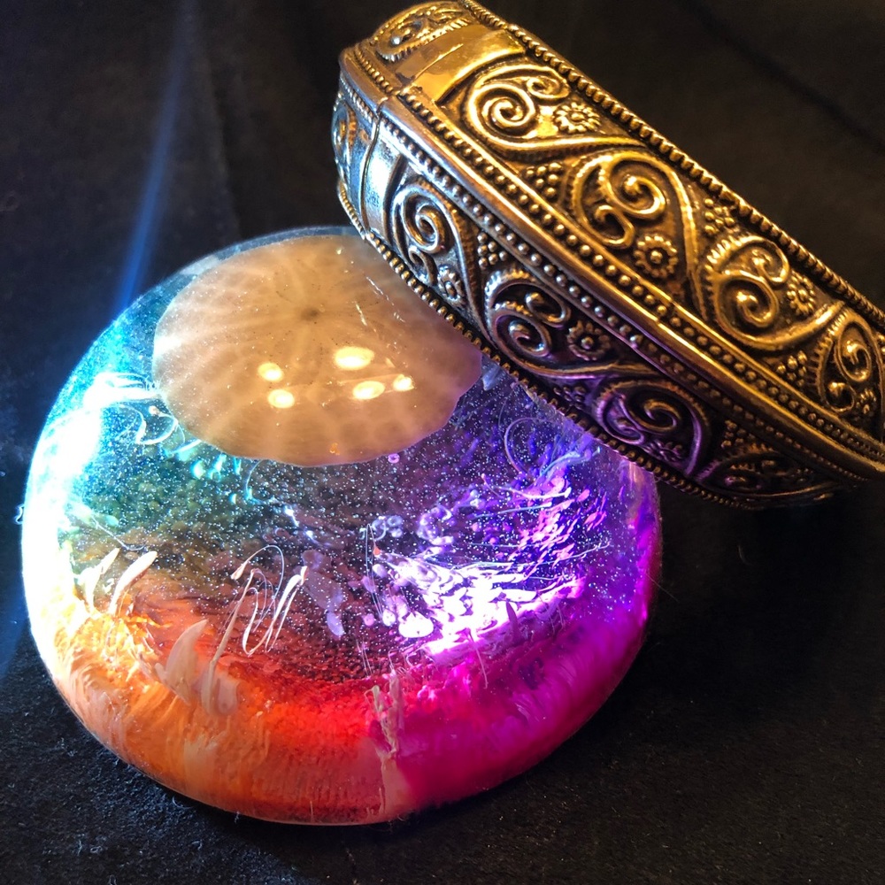 SOLD❤️Boho style vintage bangle - Picture 4 of 5